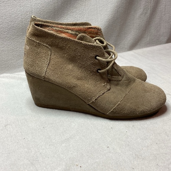 Toms tan wedged booties size 9 - Picture 4 of 7